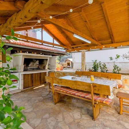 Villa Stella Splitska Εξωτερικό φωτογραφία
