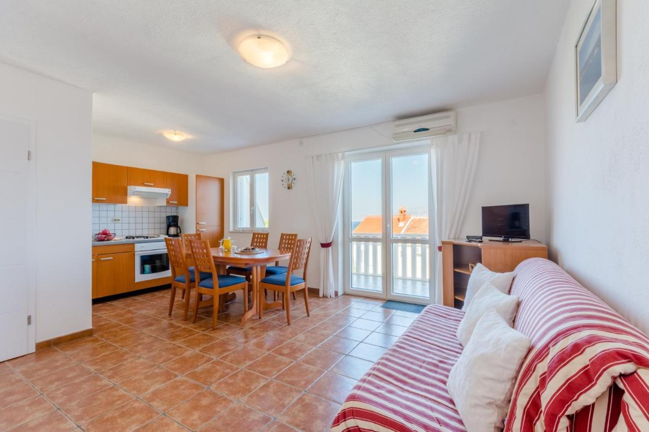 Villa Stella Splitska Εξωτερικό φωτογραφία